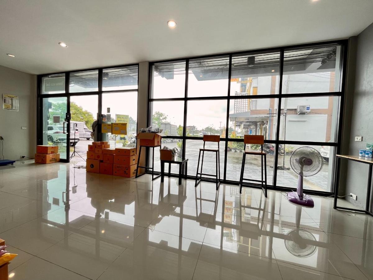 Life Hotel Rong Khun Ban Mai  Εξωτερικό φωτογραφία