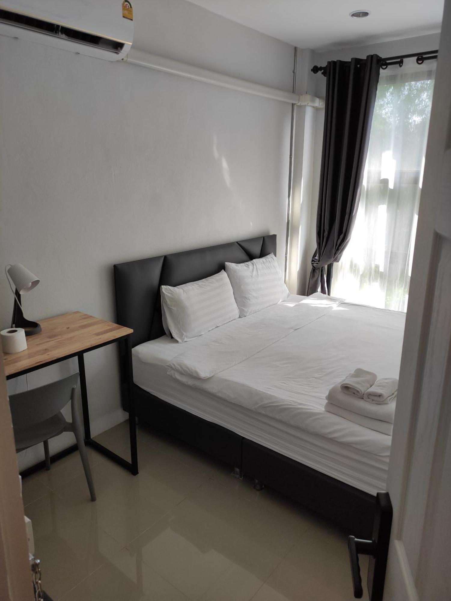 Life Hotel Rong Khun Ban Mai  Εξωτερικό φωτογραφία