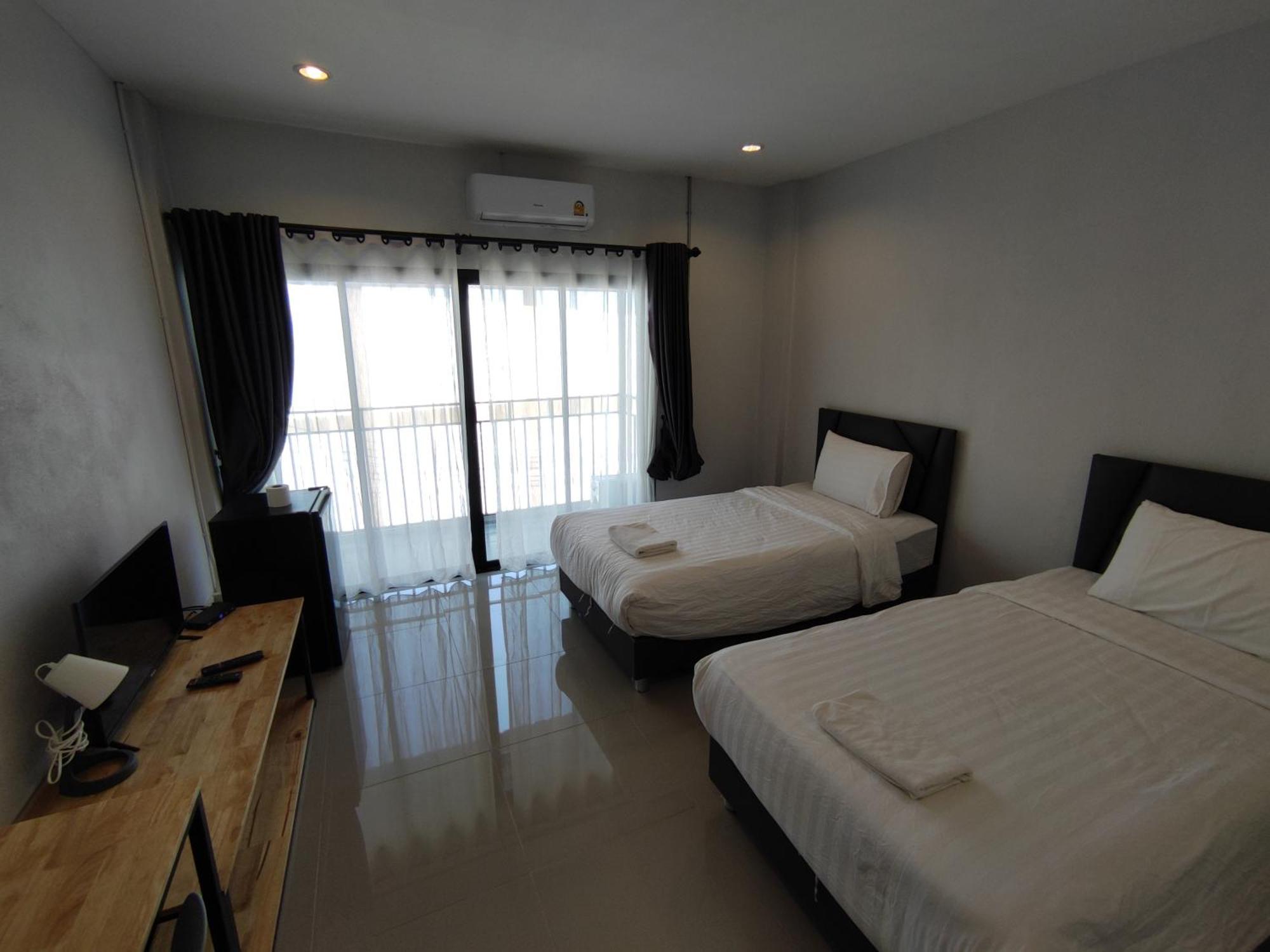 Life Hotel Rong Khun Ban Mai  Εξωτερικό φωτογραφία